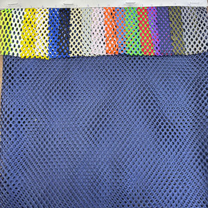 <span class=keywords><strong>Tissu</strong></span> extensible respirant en polyester 100% (95 GSM) à maille brillante pour doublures de chaussures et t-shirts en maille – En stock - Product Image 6