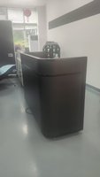 Mesa de DJ Portátil con Soporte para Pantalla LED y Video Wall para Discotecas y Bares