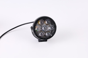 <span class=keywords><strong>ไฟ</strong></span>มอเตอร์ไซค์ทรงกลม Yongyou Universal LED Pod Light ทนทานต่อแรงกระแทก <span class=keywords><strong>ไฟ</strong></span>เสริมสำหรับขับขี่สกู๊ตเตอร์ เหมาะสำหรับการเดินทางกลางคืนในชนบท - Product Image 4
