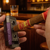 Briquet à cigares de luxe Guevara, coupe-vent, double flamme, haute qualité, flamme jet, avec coupe en V, en fibre de carbone, torche à cigares