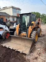 Petites chargeuses sur pneus 4 reconditionnées chaudes chinoises chargeuses d'occasion mini chargeuses pelleteuses CASE SR250 et excavatrices