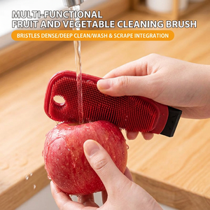 Brosse à récurer en silicone 3-en-1 avec racloir, outil de nettoyage de cuisine multifonctionnel de qualité alimentaire pour vaisselle, casseroles et légumes - Product Image 1