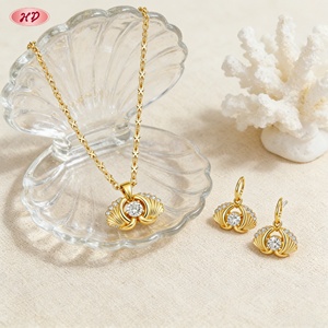 ชุดเครื่องประดับแฟชั่น Hengdian Jewelry ประดับเปลือกหอยและเพชรซิคอนเกรด AAA ชุบทองเหลือง 18K ขายส่งสำหรับผู้หญิง - Product Image 3
