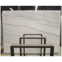 Dalles de pierre frittée en porcelaine effet marbre blanc de Carrare, vente chaude d'usine, pour sols, murs et comptoirs