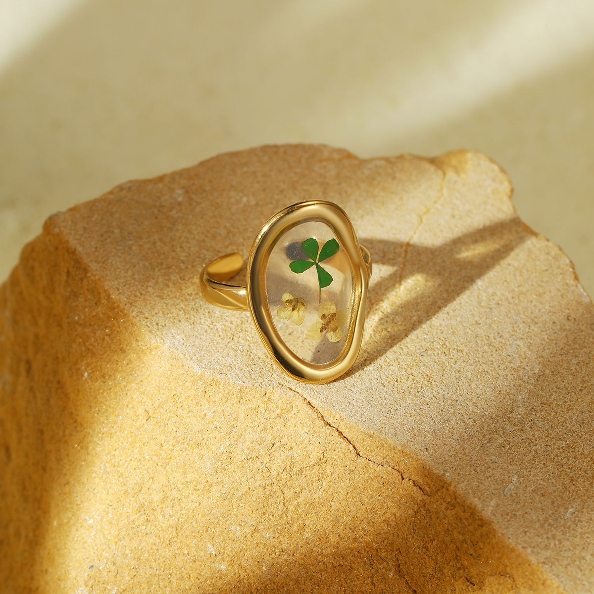 999 gold ring