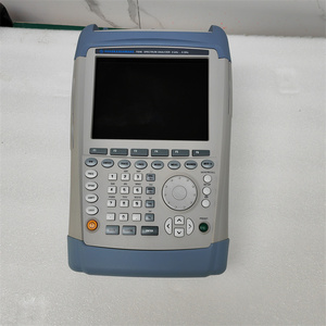 <strong>Rohde</strong> &amp; <strong>Schwarz</strong> FSH8 Frequency Range 8 GHz Handheld Spectrum <strong>Analyzer</strong>
