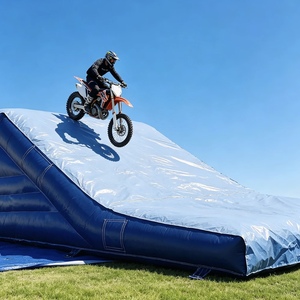 Colchón de Aterrizaje Inflable Gigante Portátil para Exteriores, para Bicicleta, Motocicleta, Salto Todoterreno, Entrenamiento de Acrobacias - Product Image 4