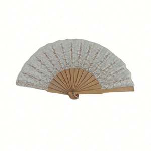 Abanico de Mano de Madera Ecológico de 23 cm al por Mayor con Tela de Encaje Pintado a Mano para Regalos Promocionales Románticos de Año Nuevo y Bodas - Product Image 3