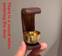 Sonnette de porte en bois de style moderne et créatif, élégante et simple, à suspendre, pour rappeler l'entrée de la maison