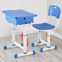 Bureau d'étudiant tendance à hauteur réglable avec plateau en plastique, économique pour les salles de classe et les universités