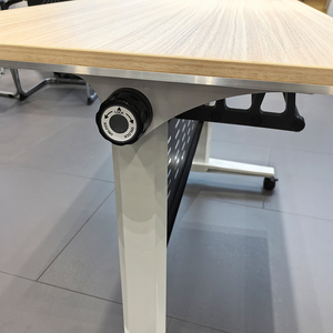 Bàn văn phòng có thể gập lại có thể điều chỉnh bàn hội nghị Gỗ Hiện Đại trường đào tạo phiên thương mại sử dụng bàn văn phòng mô-đun - Product Image 6