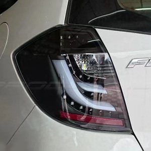Fari Posteriori a LED per <span class=keywords><strong>Honda</strong></span> Fit 2008-2010 con Indicatore di Direzione Dinamico Luce Freno Stop e Retromarcia Ricambi Auto - Product Image 6