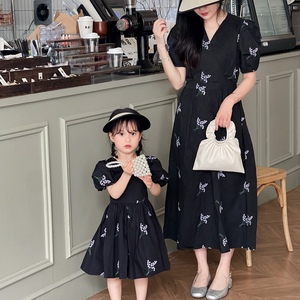 Mujeres Niñas Verano Nuevo estilo Vestido de manga corta de longitud media Mamá Me Familia Ropa a juego para equipar a <span class=keywords><strong>padres</strong></span> e <span class=keywords><strong>hijos</strong></span> - Product Image 4