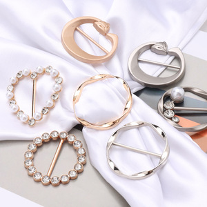 Boucles d'angle en alliage de zinc durables pour t-shirts et chemises d'été - Boucles carrées sécurisées en forme de perle pour la vente en gros - Product Image 1