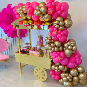 การตกแต่งงานแต่งงานสุดหรูด้วยเรือลอยน้ำสีทองเพื่อการปกป้องสิ่งแวดล้อม ตกแต่งเมือง เรือลอยน้ำแบบกำหนดเอง - Product Image 3