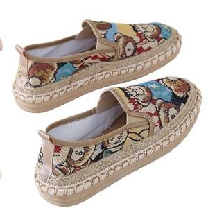 2025 nouvelles femmes d'été <span class=keywords><strong>un</strong></span> <span class=keywords><strong>pied</strong></span> de <span class=keywords><strong>mille</strong></span> couches chaussures de pêcheur en toile à semelles - Product Image 1