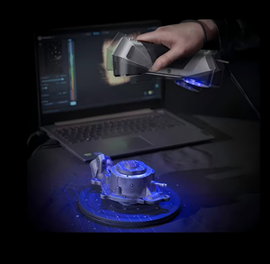 Scanner 3D CR-Scan Raptor, technologie double source, sans fil, prise en charge en extérieur, numérisation haute précision des petits objets, 0,02 mm - Product Image 6