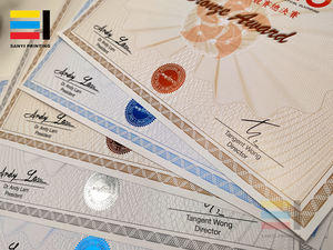 Certificats de compétences imprimés sur mesure avec logo en relief |   Impression de certificats professionnels pour la formation en entreprise - Product Image 4