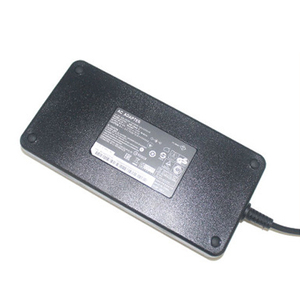 Cargador Adaptador Original <span class=keywords><strong>MSI</strong></span> de 19.5V 16.9A 330W para Portátil Gaming <span class=keywords><strong>MSI</strong></span> <span class=keywords><strong>Raider</strong></span> GE78 GE77 <span class=keywords><strong>GE76</strong></span> GE67 A20-330P1A ADP-30CB B - Product Image 4