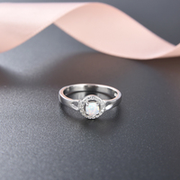 925 argent ajouré opale bague plaqué rhodium laboratoire créé synthétique opale prisme effet plume bande hypoallergénique bijoux