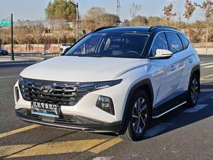 <span class=keywords><strong>Tucson</strong></span> L 1.5T DCT GLX Edición Elite 2021, <span class=keywords><strong>Blanco</strong></span> Exterior, Auto Usado, 28000km, 4x4, Gasolina - Product Image 2
