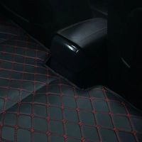Nicht-aufblasbares Auto-Reisebett Faltbare Nappa-Leder Automatratze Tragbare Schlafmatte für Limousine SUV MPV Fahrzeugzubehör
