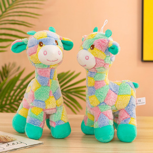 Peluche girafe arc-en-ciel douce 20 cm, poupée <span class=keywords><strong>cerf</strong></span> en patchwork, prix de machine d'arcade pour centre commercial, vente directe, bonne qualité - Product Image 2