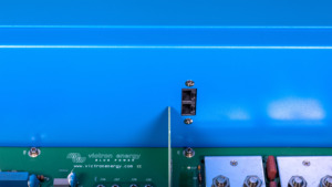 อินเวอร์เตอร์แบตเตอรี่เชิงพาณิชย์สามเฟส Energy Quattro 48V 15kVA 200A ประสิทธิภาพ 99.9% - Product Image 2