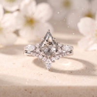 Bagues de couple en argent sterling avec diamants sel et poivre, ensemble de fiançailles pour lui et pour elle avec bague de fiançailles taille cerf-volant et bague pour homme en tungstène