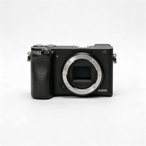 Cámara sin Espejo Usada A6600 24MP APS-C con Estabilización de 5 Ejes, Video <span class=keywords><strong>4K</strong></span>, Eye AF, 11fps, Batería de Larga Duración, Pro WiFi, BT, EVF para Lentes E-Mount - Product Image 2