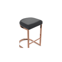 Tabouret de bar moderne de luxe en métal doré rose en forme de C avec assise rembourrée en velours pour cuisine - Vente en gros