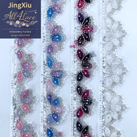 Ruban de dentelle blanc perlé à sequins, broderie 3D florale pastel en forme de feuilles en goutte d'eau pour la couture et la décoration de vêtements pour femmes et enfants