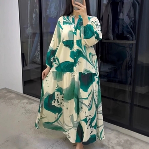 <span class=keywords><strong>Abito</strong></span> da donna casual a maniche lunghe stampato in stile europeo 2026 con scollo a V <span class=keywords><strong>elegante</strong></span> e vestibilità ampia - Product Image 1