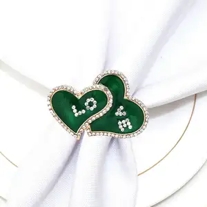 Grosir Hari Valentine Premium dekorasi meja pesta murah cincin serbet Aloi logam berbentuk hati gesper serbet cinta hijau