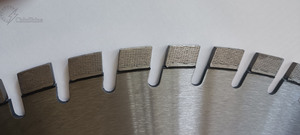 Lame de <span class=keywords><strong>scie</strong></span> diamantée Arix personnalisée de 24'' (<span class=keywords><strong>600</strong></span> <span class=keywords><strong>mm</strong></span>), soudée au laser, disque de coupe <span class=keywords><strong>circulaire</strong></span> pour béton armé - Product Image 5