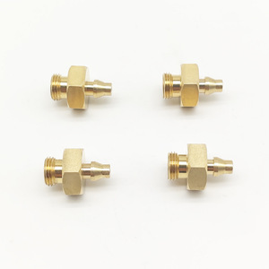 Conector de latón 11 con rosca M8x1.25 personalizable para sistemas hidráulicos y neumáticos - Product Image 1