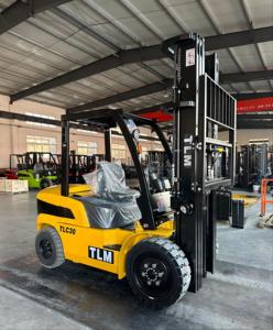 Spedizione Gratuita, Carrello Elevatore Diesel da 2, 2.5, 3, 3.5, 4, 5 Tonnellate con Motore EPA Euro 5 - Product Image 3
