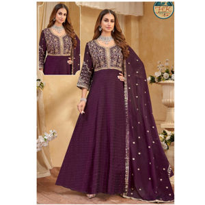 Costume Anarkali pour femmes, couleur vin, brodé, avec dupatta, tenue de fête de mariage de designer, tenue ethnique traditionnelle - Product Image 1
