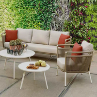 Ensemble de salle à manger d'extérieur moderne et durable pour villa, balcon, cour, table et chaises en rotin tressé, mobilier de jardin d'extérieur
