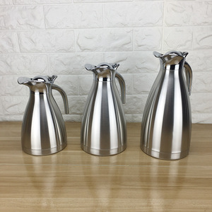 Meilleures ventes : Bouilloire isotherme <span class=keywords><strong>sous</strong></span> <span class=keywords><strong>vide</strong></span> en acier inoxydable double couche antiadhésive écologique de 2 L, style campagnard, pour usage domestique, compatible gaz - Product Image 4