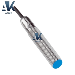Capteurs de proximité de taille standard Sick IME12-04BNSZW2S 1040774 - Product Image 1