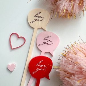 ไม้คนค็อกเทลรูปหัวใจอะคริลิค ลาย XO ขนาด 15 ซม. ของขวัญตกแต่งงานปาร์ตี้วันวาเลนไทน์ - Product Image 2