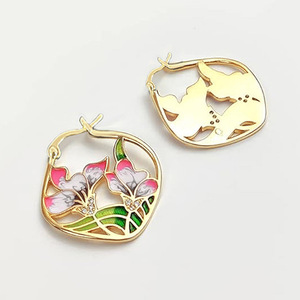 Eleganti Orecchini Floreali Placcati Oro per Donne, Gioielli Chic in Stile Pastorale per Vacanze - Product Image 6