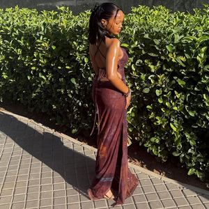 Robe longue d'été personnalisée pour femme, coupe ajustée, sans manches, avec plis à la taille et tissu jacquard velours, vente en gros - Product Image 3