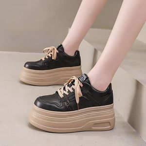 Chaussures décontractées en cuir à talon haut pour la vente directe, chaussures de marche classiques à lacets de haute qualité, légères avec semelle intermédiaire en EVA augmentant la hauteur - Product Image 5