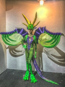 Costume de dinosaure Série Jurassic Défilé Cosplay Halloween Costumes de fête Costume de dragon volant Monstre Vêtements - Product Image 2