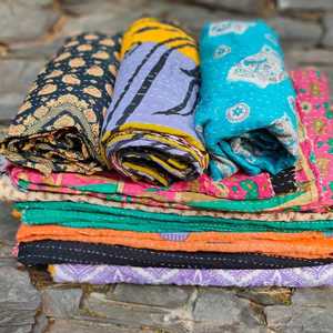 Antique Kantha <b>Bed</b> <b>Quilt</b> Vintage Bangali Embroidered Sari Boho Home 100% Cotton Eco-Friendly Washable Hand-Stitched Hotel - Product Image 1