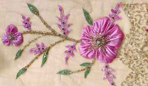 Tela de encaje con cuentas finas con trabajo de hilo y lentejuelas, perfecta para decoraciones Lehenga y ropa nupcial India - Product Image 2