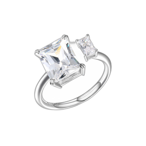 Élégante bague <span class=keywords><strong>solitaire</strong></span> <span class=keywords><strong>en</strong></span> zircone cubique pour elle - Style doré à l’or 10 carats - Product Image 1
