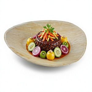 Egg shape Palm Leaf <b>Disposable</b> <b>Plate</b> Modern Takeaway Dish Biodegradable Natural Material - Product Image 1
